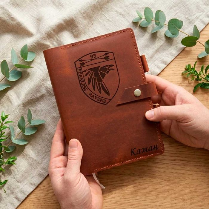 Шкіряний блокнот. Шкіряний щоденник. Блокнот з гравіюванням. Подарунок військовому. Подарунок шефу. Подарунок для вчителя лікаря поліцейського