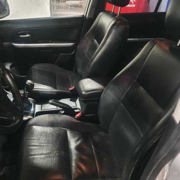 Suzuki Grand Vitara 1.9 turbodiesel, klima, skóry, elektryka, alumy