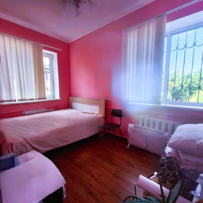 Продам дом 610м2 левій берег действующий бизнес