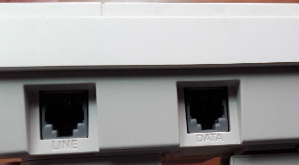 Проводной телефон Panasonic KX-TS2352UA
