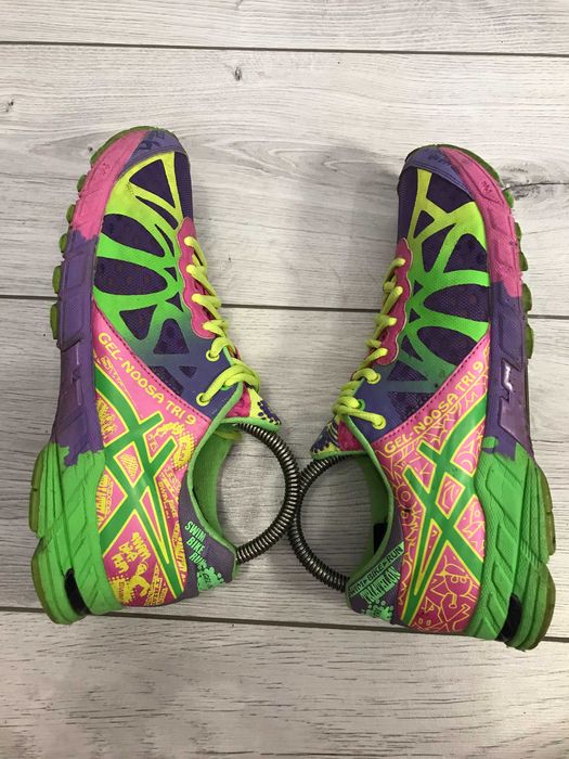 Buty do biegania ASICS Gel-Noosa Tri 9 rozm. 40