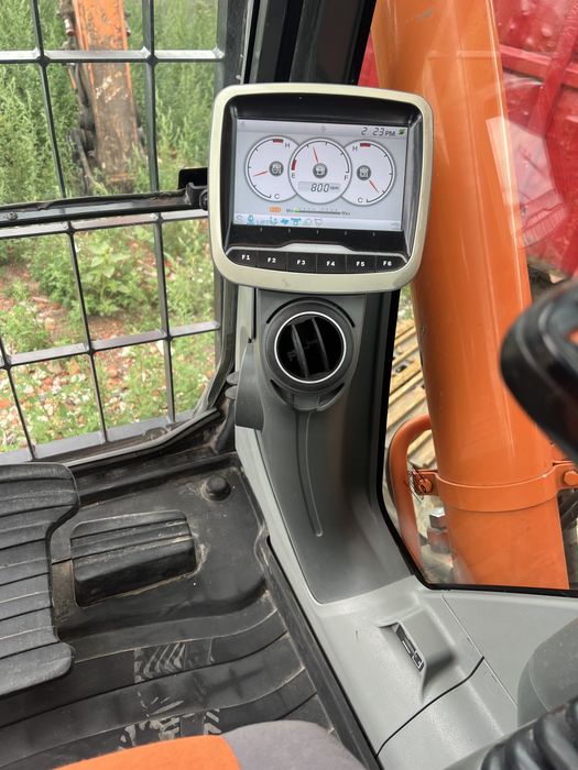 Koparka Gąsienicowa DOOSAN DX225LC – 2016 ROK  5200 mth