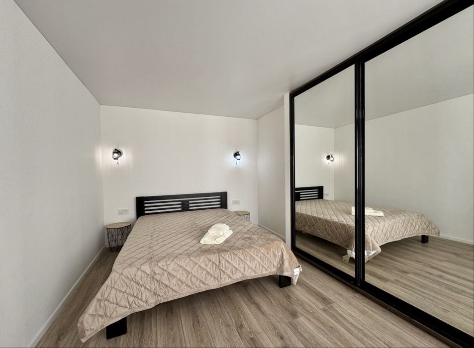 Подобово двокімнатна квартира в центрі, однокімнатні теж є!!