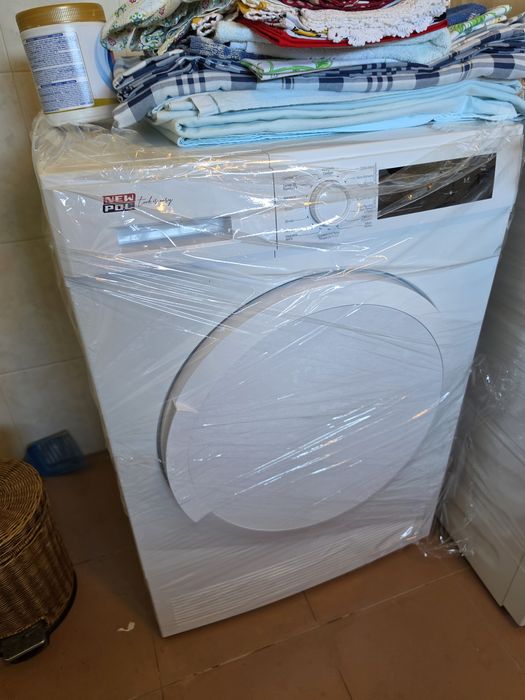 Máquina de secar roupa