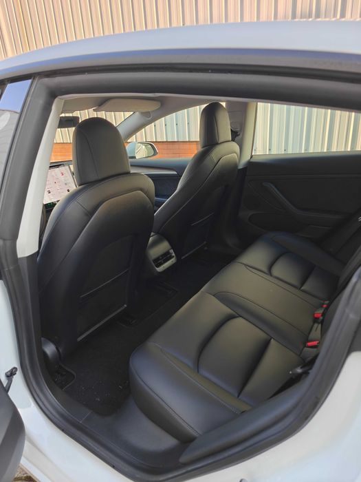 Tesla Model 3 Standard Range LFP Iva dedutivel