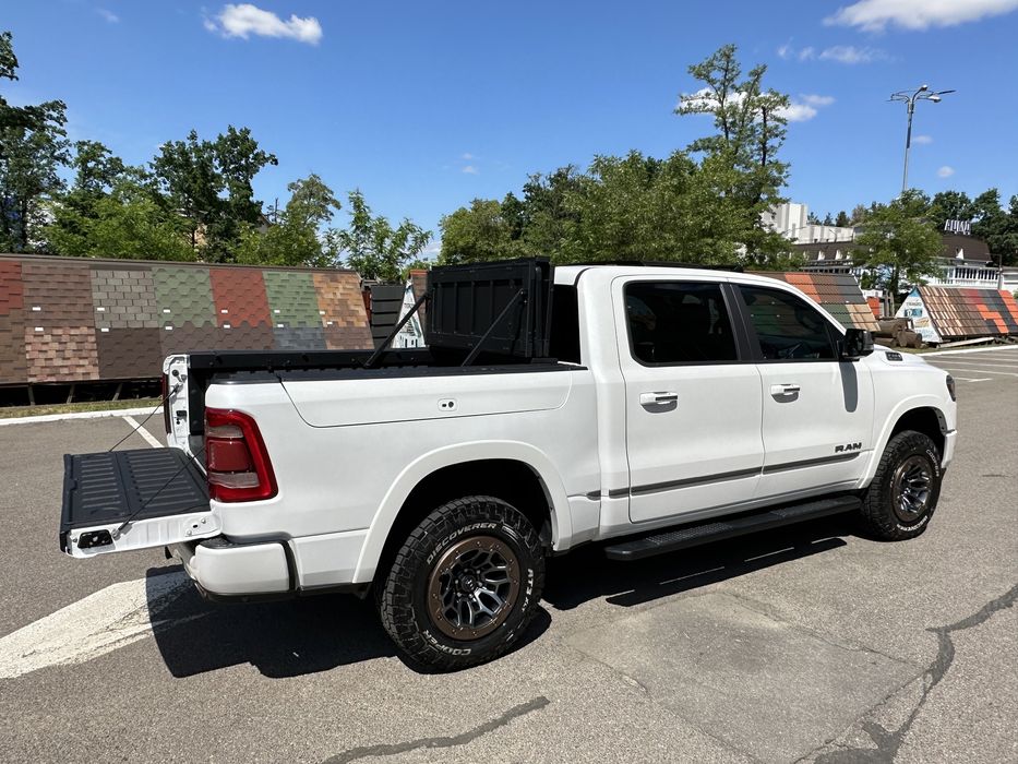 Dodge Ram 1500 Limited