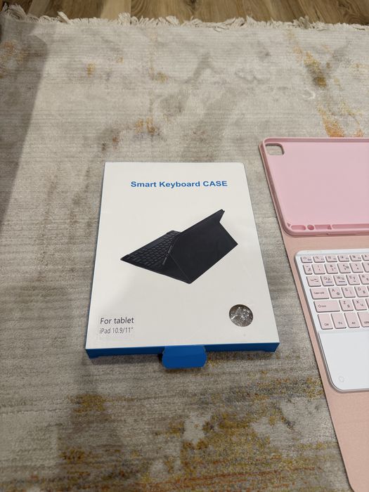 Smart Keyboard Case для iPad 11" з тачпадом, чохол, лавіатура, рожевий