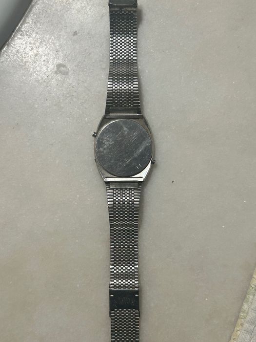 Relógio Omega Lcd 1616
