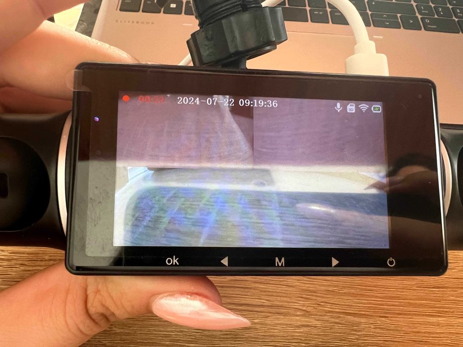 Dash cam 360° com 4 câmeras