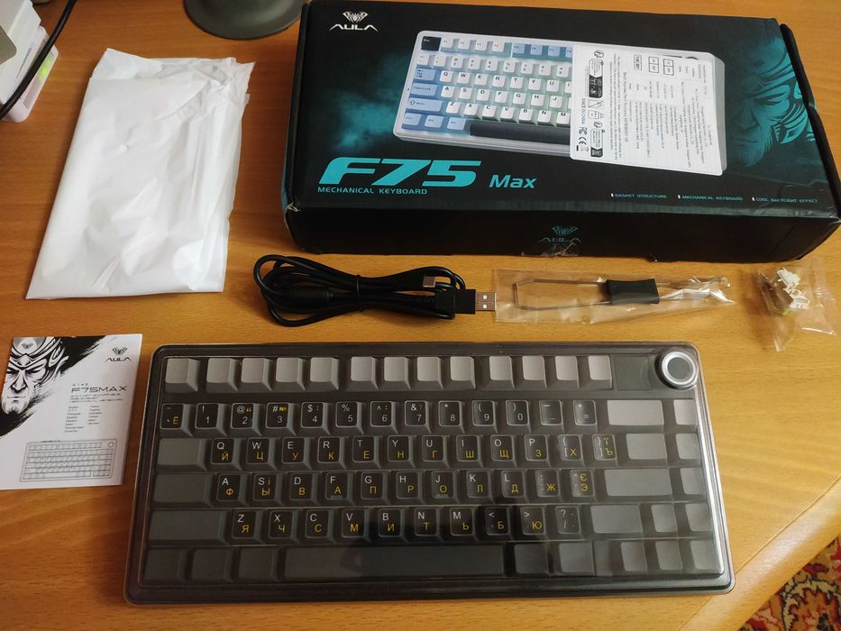 AULA F75 MAX 75%-я механическая клавиатура с RGB BT 2.4G USB