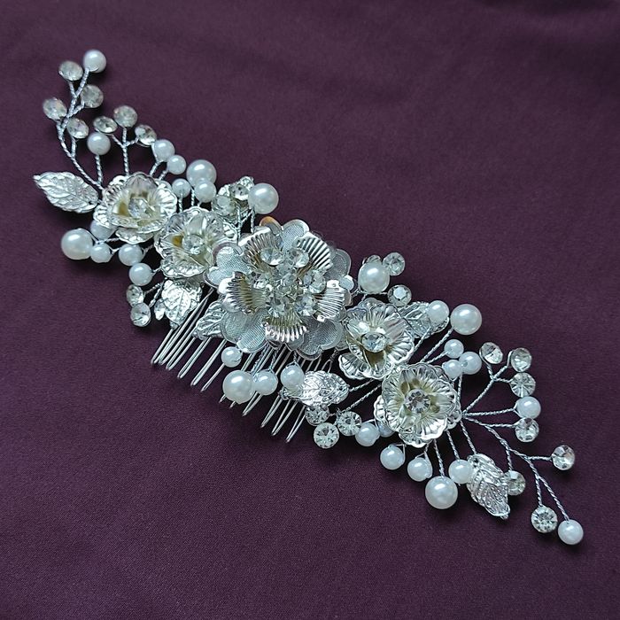 Віночок гілочка для зачіски нареченої прикраса