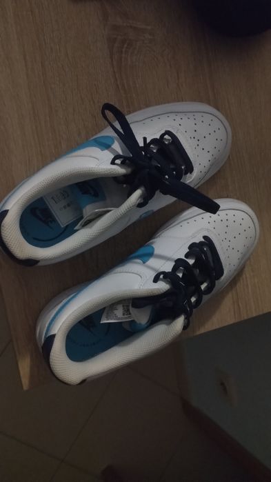 Nike court vison low