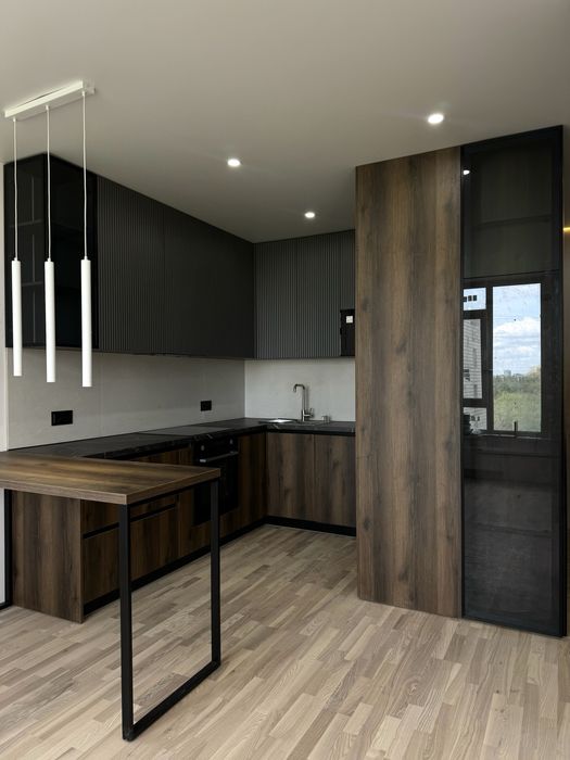 Виготовлення меблів,Мебліна замовлення,Кухні,Шафи,Гардеробні,Санвузли