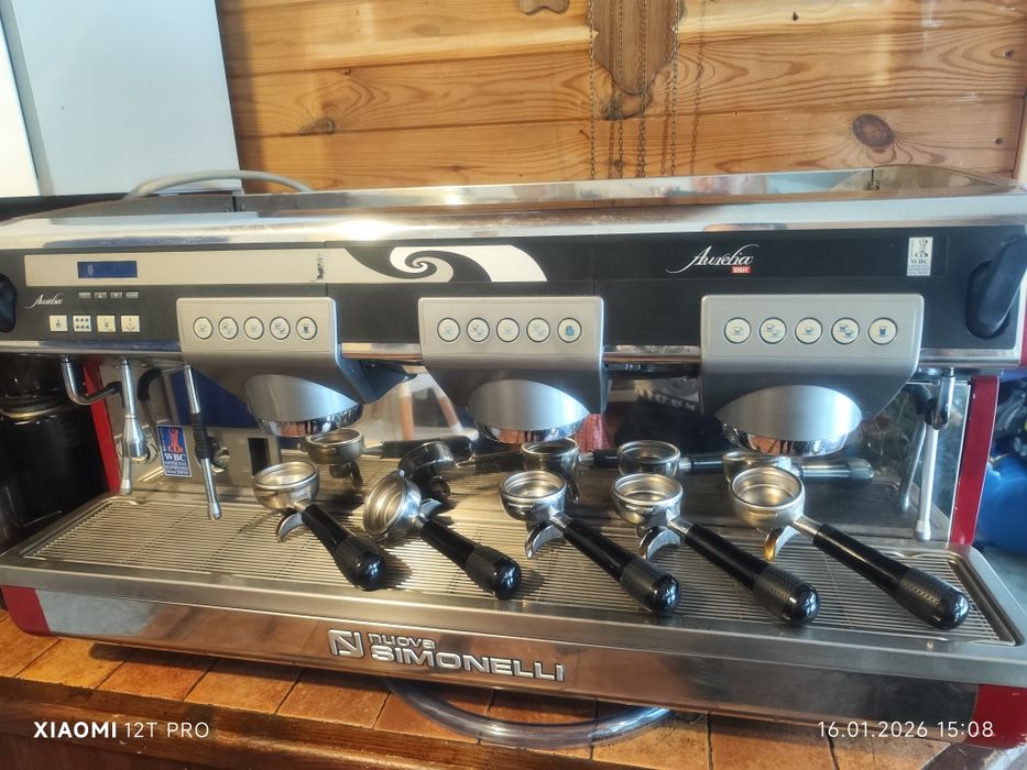 Legendarny ekspres do kawy  Nuova Simonelli Aurelia