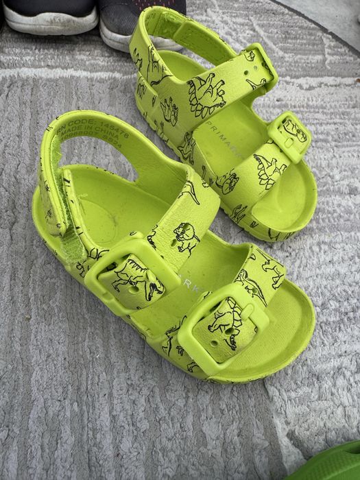 Шкіряні кеди Clarks/босоніжки/для дому/кросівки  21-22 розмір