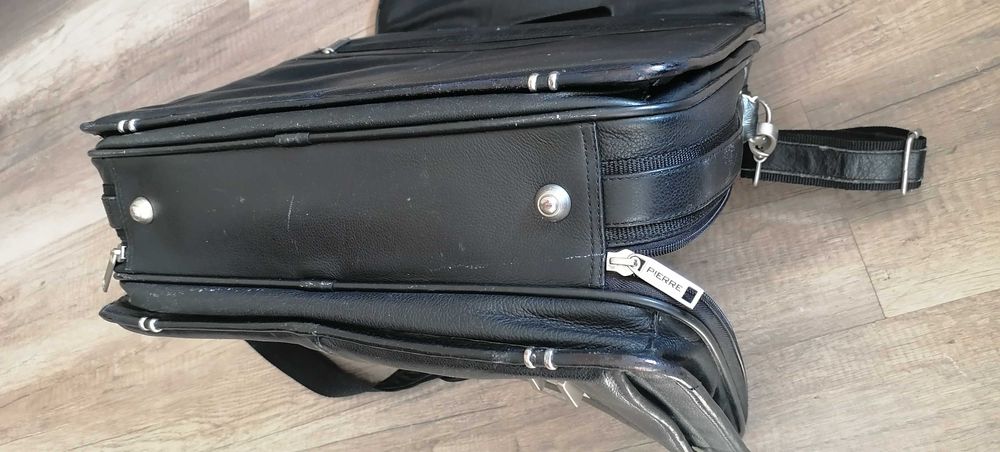 Teczka aktówka listonoszka na ramię Pierre