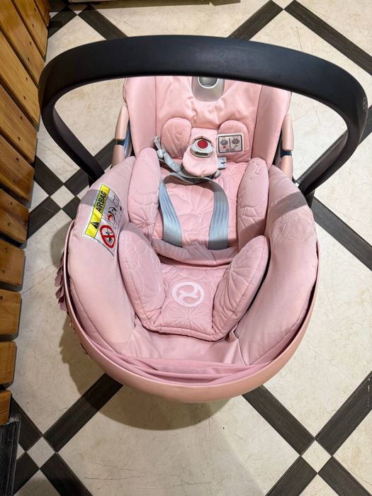 Сайбекс  автолюлька Cybex Cloud i-Size (T/ Z)
