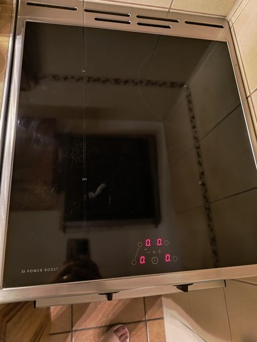 Sprzedam kuchenkę indukcyjną wolnostojąca