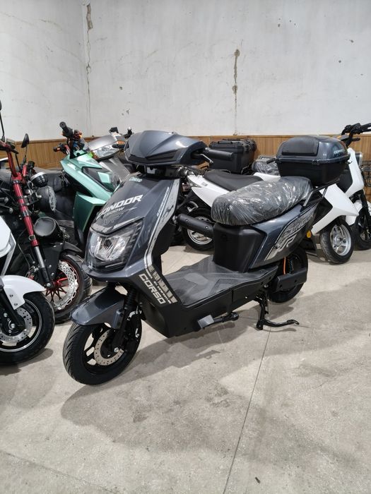 Електроскутер Corso CONDOR 1500W 30AH літій залізо фосфат 
Це сучасний