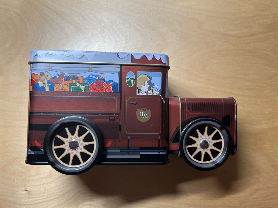 Музикальна іграшка-машинка