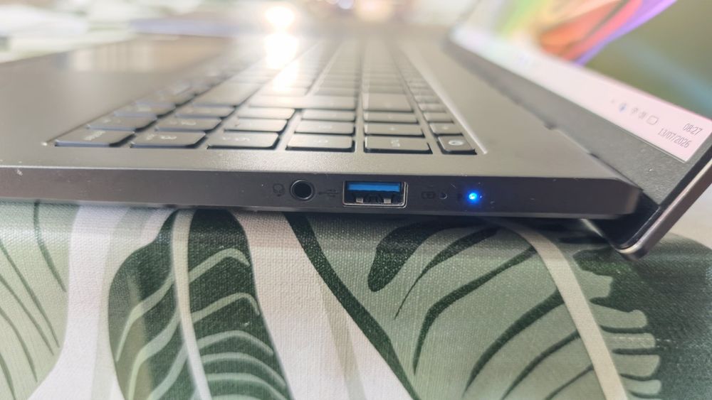 Portátil Acer Swift 16 AI - C/ GARANTIA