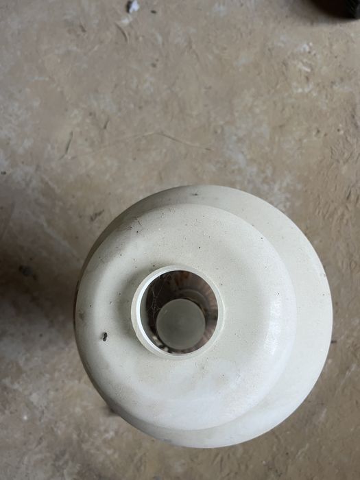 Настільна електрична лампа