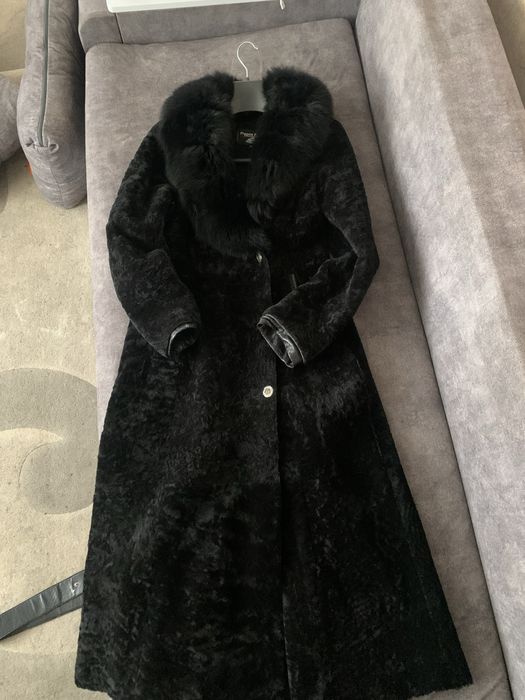 Пальто из каракуля