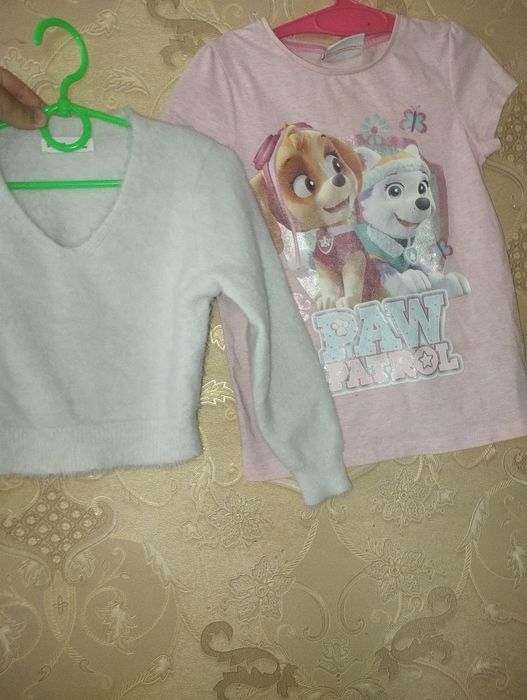 На дівчинку 6-7 років