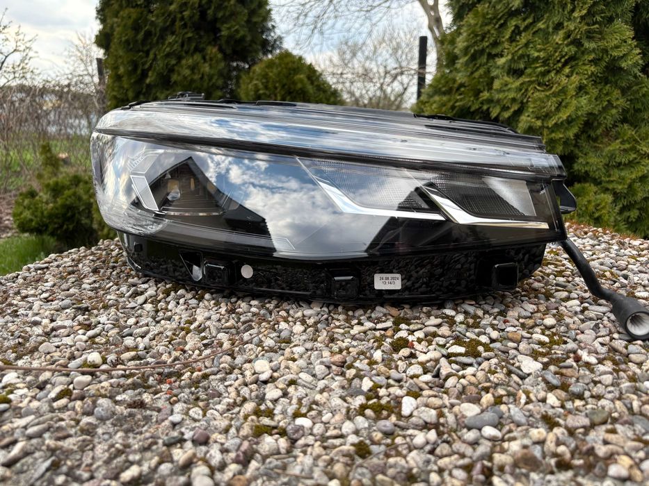 Фара права VW Passat B9 2023- 3J1941006