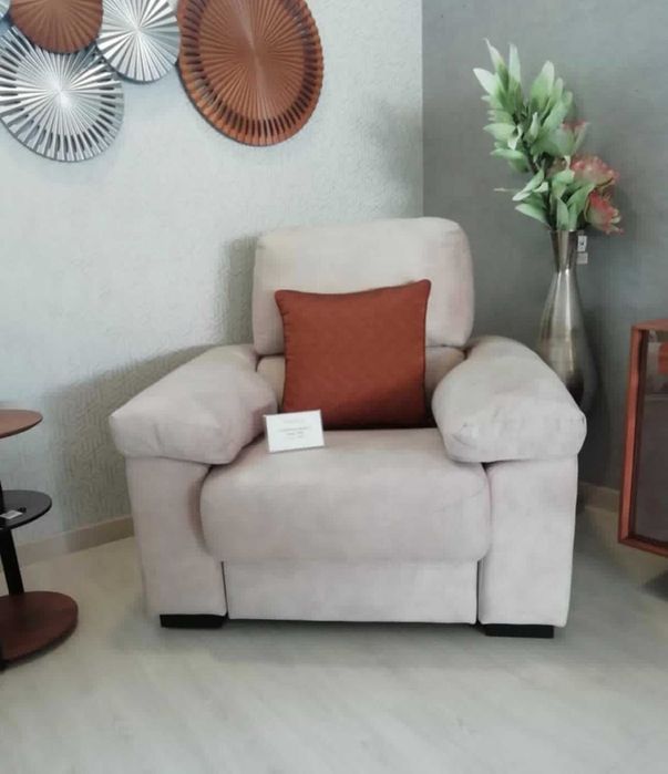 Poltrona Nova para sala, Preço especial