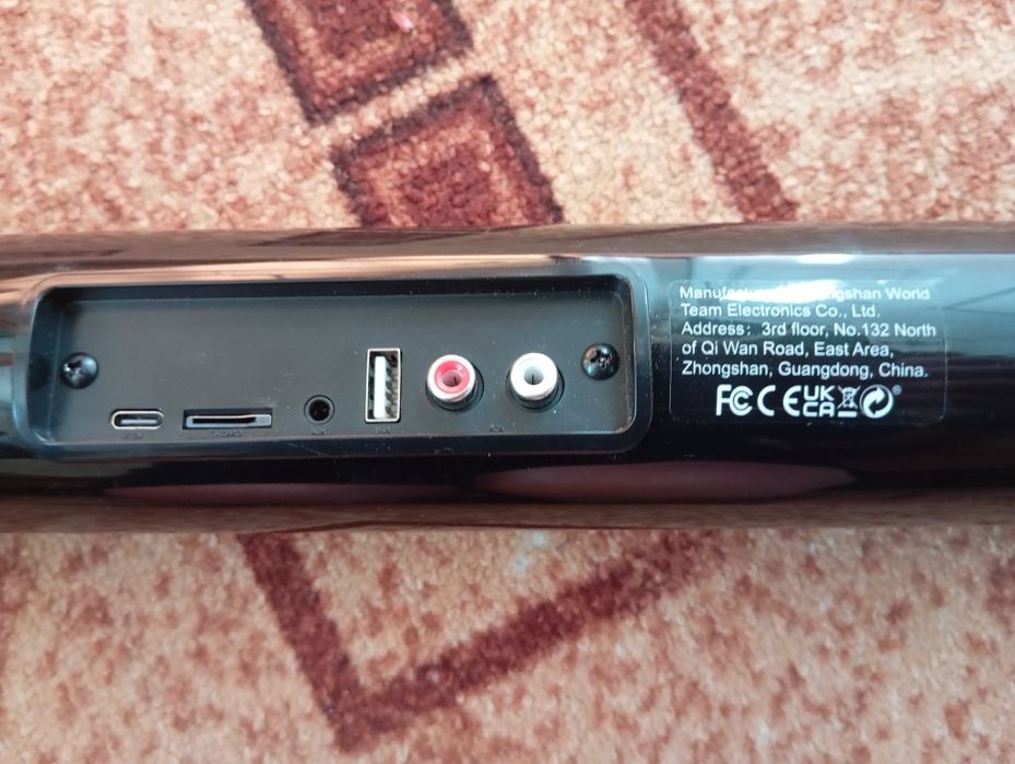 Саундбар, блютуз колонка.встроенный аккумулятор.