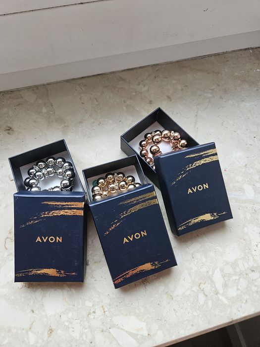 Zestaw komplet bransoletek Avon