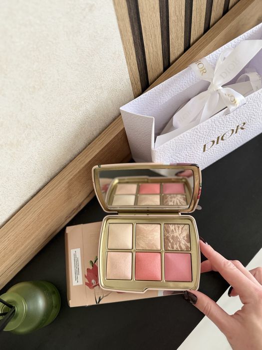 Палетка Hourglass Ambient Lighting Edit Unlocked - Deer