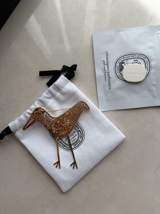 Diptyque Perfumed Brooch Eau Rose брошка