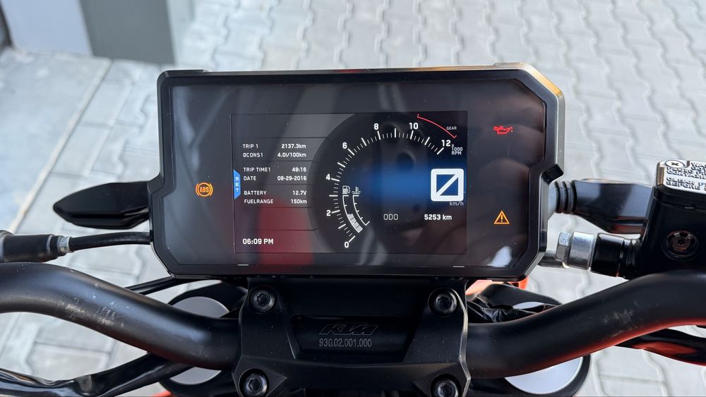 Мотоцикл KTM Duke 390