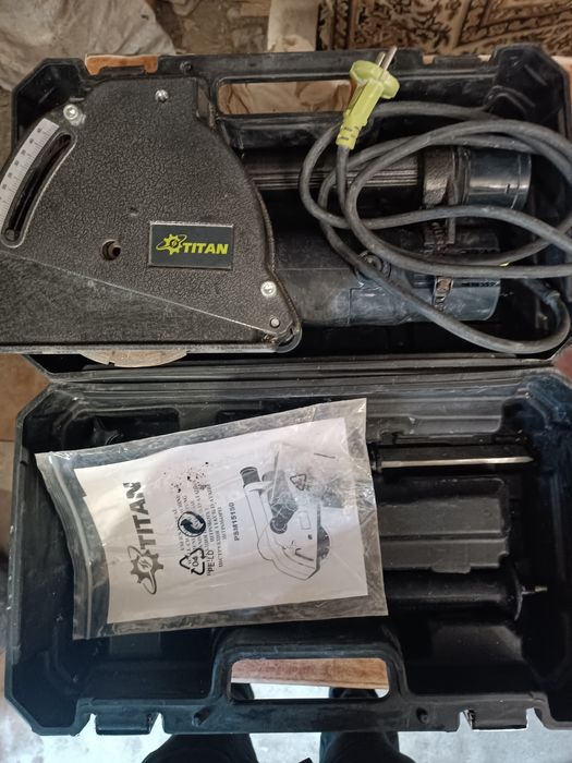 Штроборіз Titan.