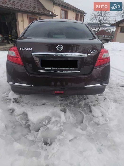 Продам Nisan teana