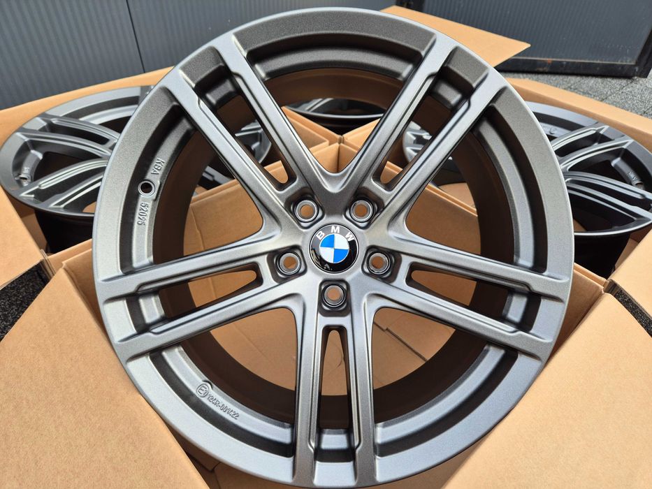 Felgi 18 BMW G60 G61 G68 G30 G31 G11 G12 5 6 7 X3 G01 X4 G02 X5 G05