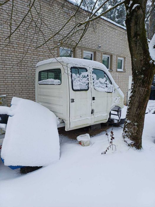 Renault Master DOKA Buda po renowacji +czesci z dokumentami