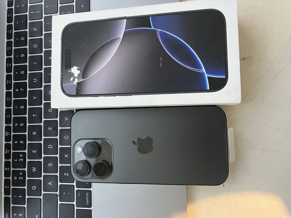 Apple iphone 16 Pro 256Gb Black Titanium New Фізична сім