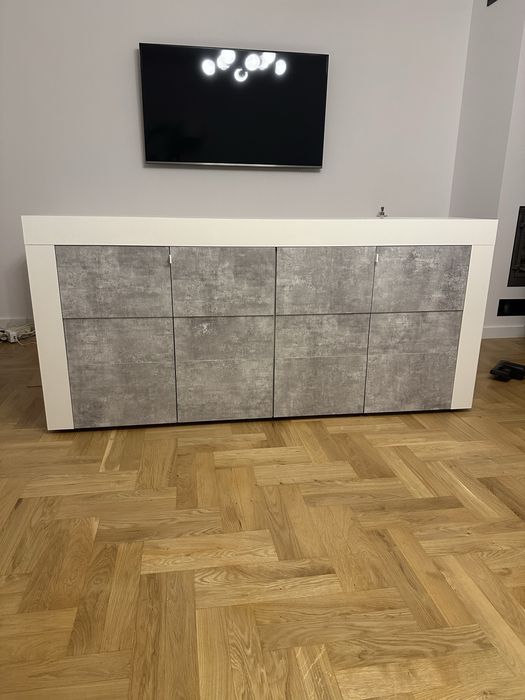 Komoda biała lakierowana