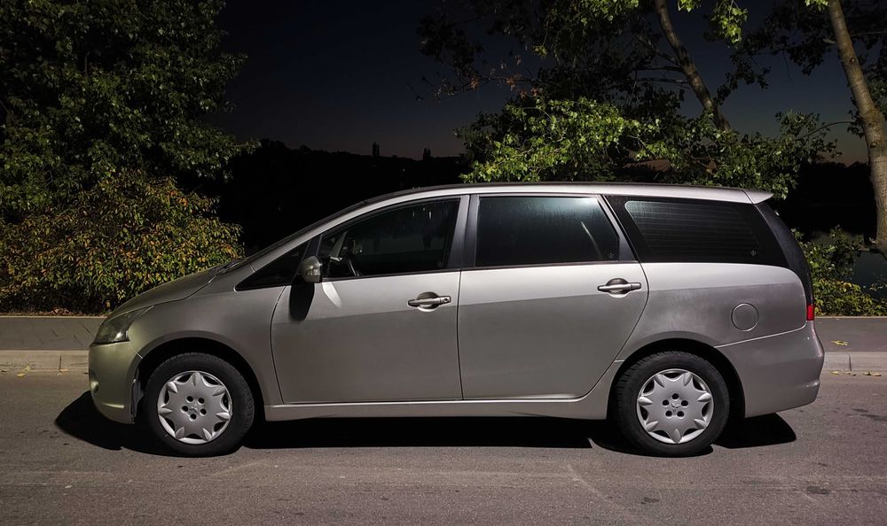 Mitsubishi Grandis Рестайл 2008