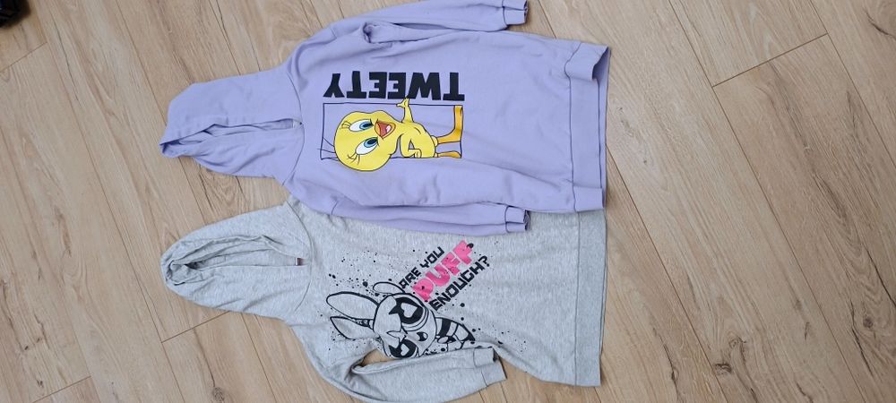 Bluza z kapturem rozmiar 122/128