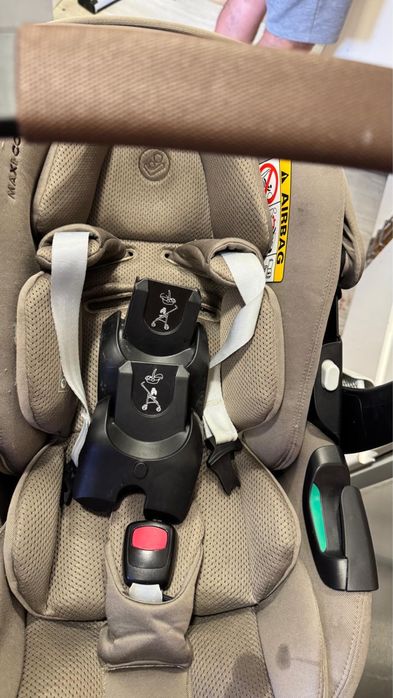 Maxi-Cosi Pebble 360 + Base FamilyFix 360 Isofix – Excelente Estado