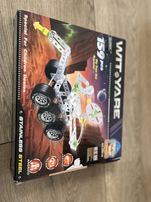 Mały Konstruktor 5 zestawow