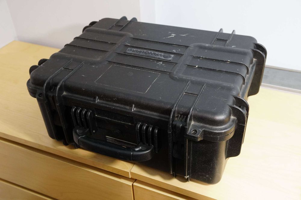 Walizka pancerna (hard-case) VANGUARD Supreme 46F wodoodporna