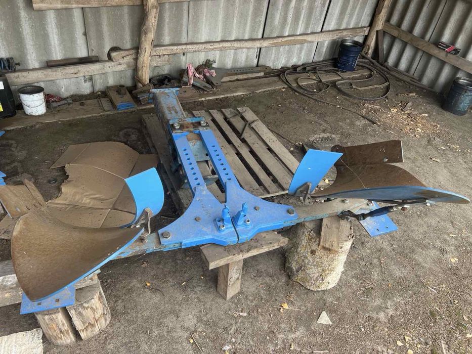 Плуг Lemken Vario 7+1