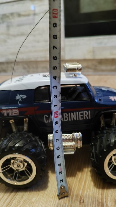 Машинка на пульті, вживана