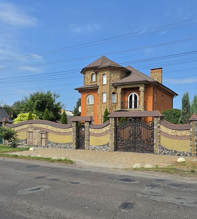Продаєтся будинок в м.Охтирка