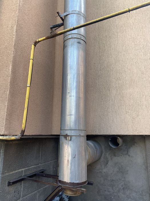 Котел твердопаливний Shtorm та димохідна труба